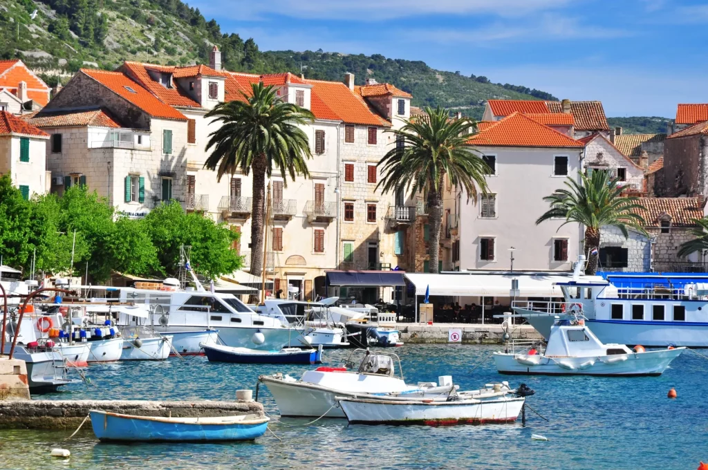 Croazia isola di Vis Komyza città